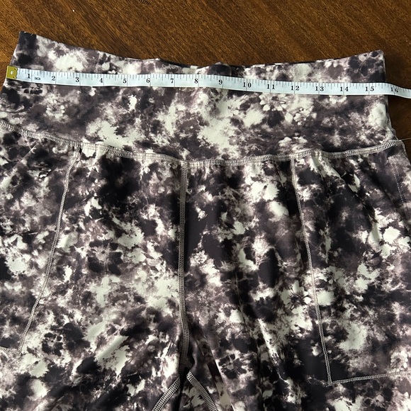 Athleta, NWT Salutation Printed Jogger, Size L - Picture 7 of 8